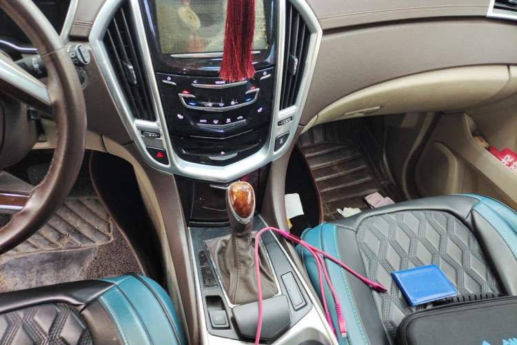 Used Cadillac SRX 2013 3.0L Elite Model Audio And AC Panel