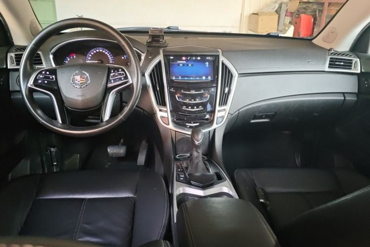 Used Cadillac SRX 2013 3.0L Comfort Model Center Console