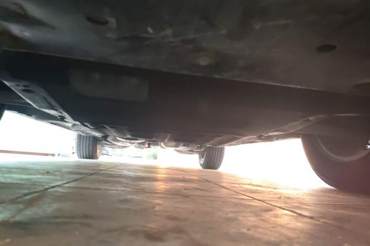 Used Cadillac SRX 2013 3.0L Comfort Model Chassis Front