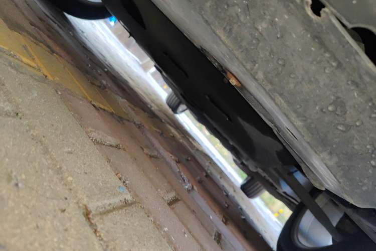 Used Cadillac SRX 2013 3.0L Leading Model Chassis Front