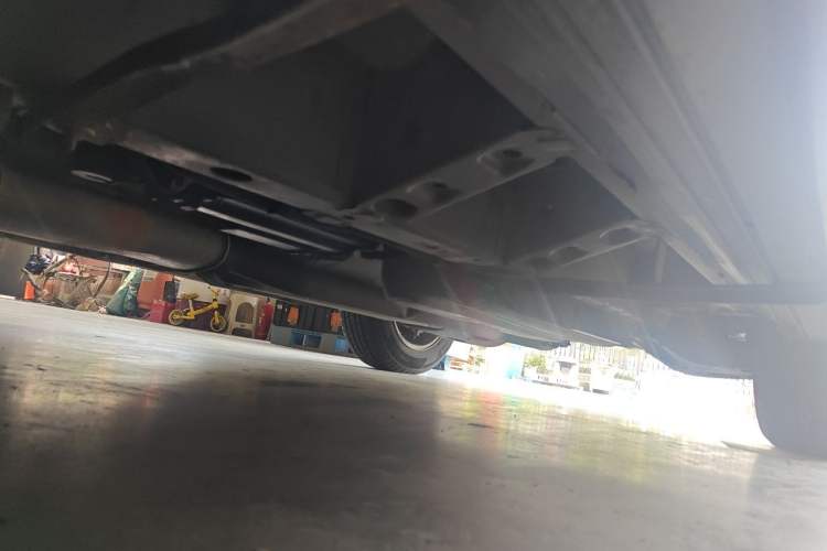 Used Cadillac SRX 2013 3.0L Elite Model Chassis Front Left
