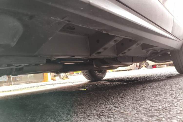 Used Cadillac SRX 2013 3.0L Elite Model Chassis Front Left