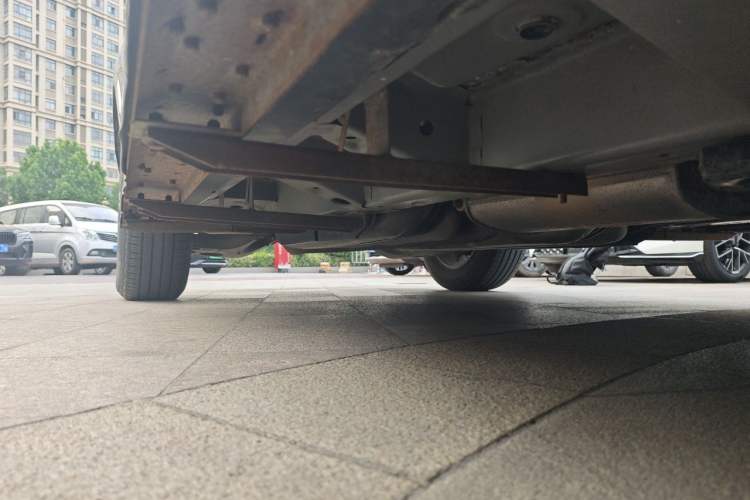 Used Cadillac SRX 2013 3.0L Elite Model Chassis Front Right