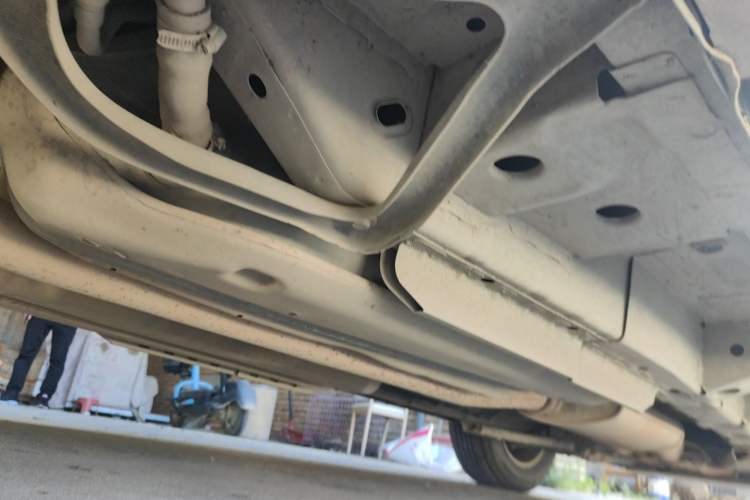 Used Cadillac SRX 2013 3.0L Comfort Model Chassis Front Right