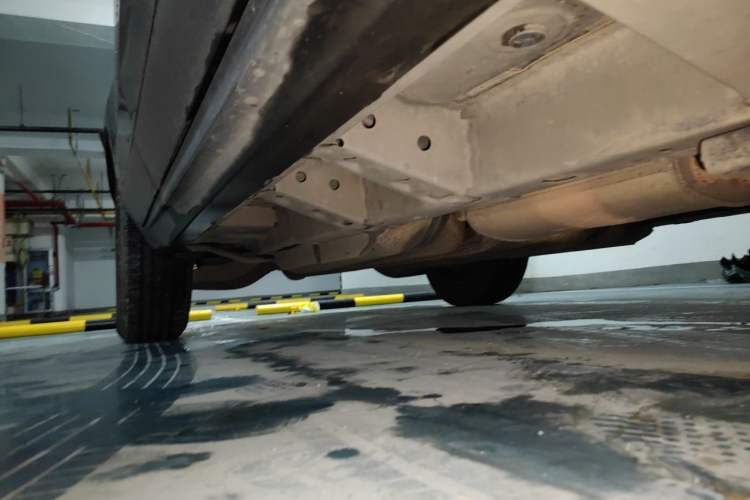 Used Cadillac SRX 2013 3.0L Elite Model Chassis Front Right