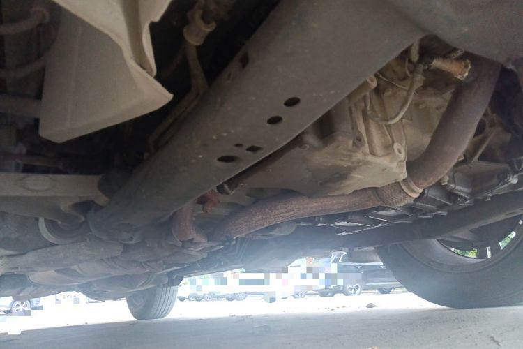 Used Cadillac SRX 2013 3.0L Elite Model Chassis Front Right