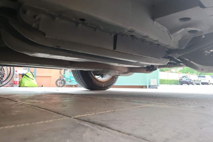 Used Cadillac SRX 2013 3.0L Comfort Model Chassis Rear Left