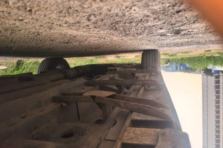 Used Cadillac SRX 2013 3.0L Elite Model Chassis Rear Left