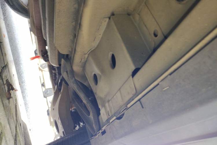 Used Cadillac SRX 2013 3.0L Elite Model Chassis Rear Left