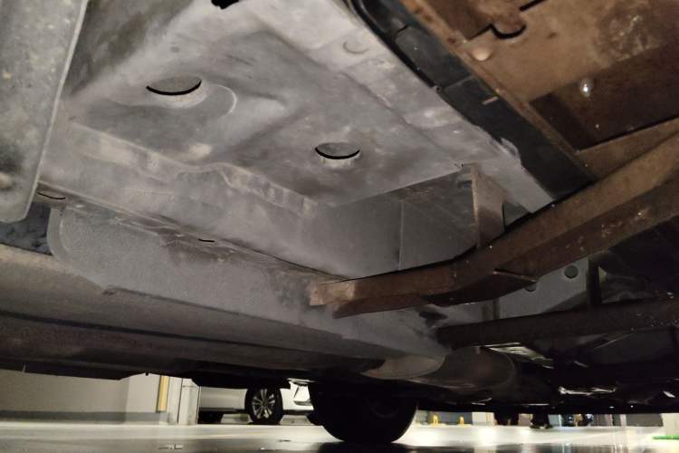 Used Cadillac SRX 2013 3.0L Elite Model Chassis Rear Right