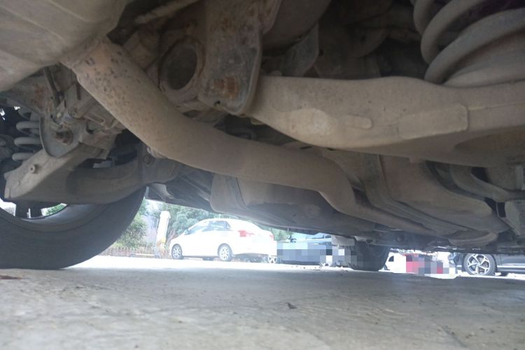 Used Cadillac SRX 2013 3.0L Elite Model Chassis Rear Right