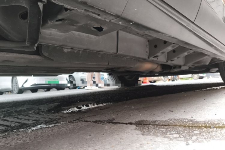 Used Cadillac SRX 2013 3.0L Elite Model Chassis Rear Right