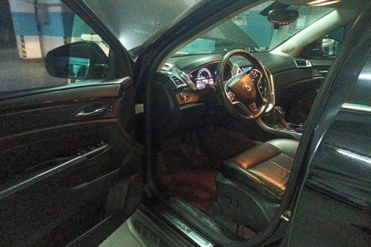 Used Cadillac SRX 2013 3.0L Comfort Model Driver Seat