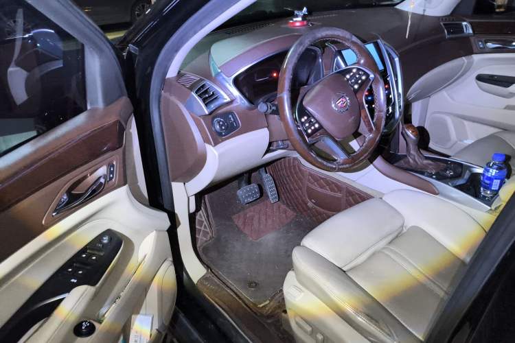 Used Cadillac SRX 2013 3.0L Leading Model Driver Seat