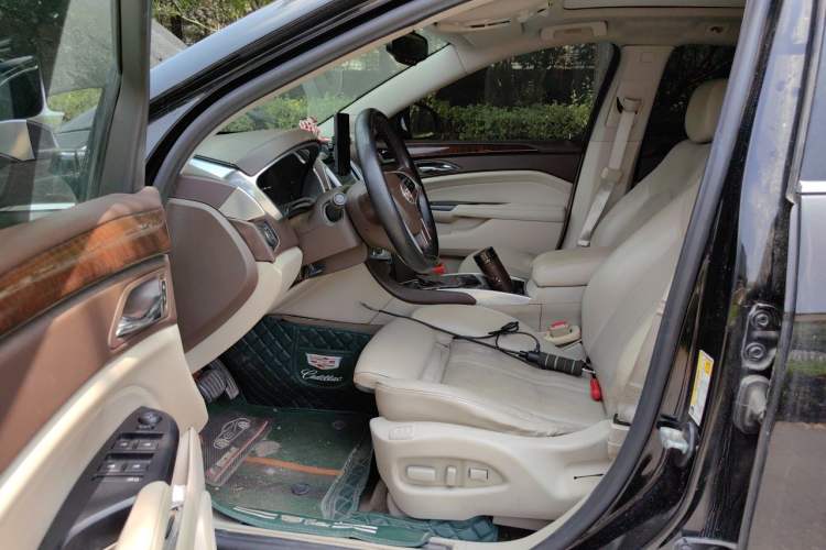 Used Cadillac SRX 2013 3.6L Flagship Model Driver Seat