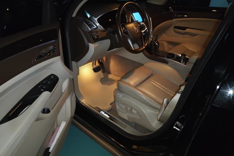 Used Cadillac SRX 2013 3.0L Luxury Model Driver Seat