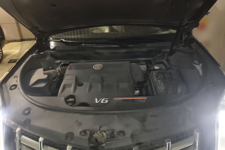 Used Cadillac SRX 2013 3.0L Leading Model Engine Bay