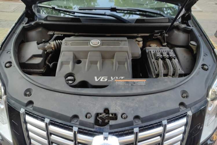Used Cadillac SRX 2013 3.0L Leading Model Engine Bay