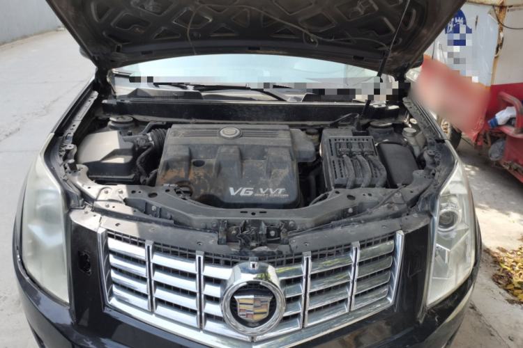 Used Cadillac SRX 2013 3.0L Elite Model Engine Bay