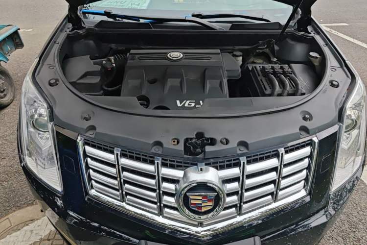 Used Cadillac SRX 2013 3.0L Leading Model Engine Bay