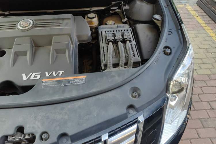 Used Cadillac SRX 2013 3.0L Leading Model Engine Bay Left