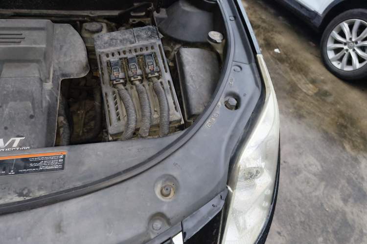 Used Cadillac SRX 2013 3.0L Elite Model Engine Bay Left