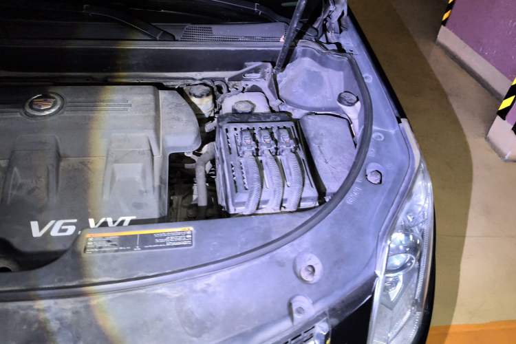 Used Cadillac SRX 2013 3.0L Leading Model Engine Bay Left