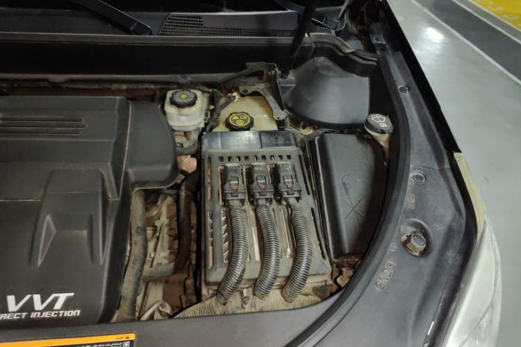Used Cadillac SRX 2013 3.0L Leading Model Engine Bay Left