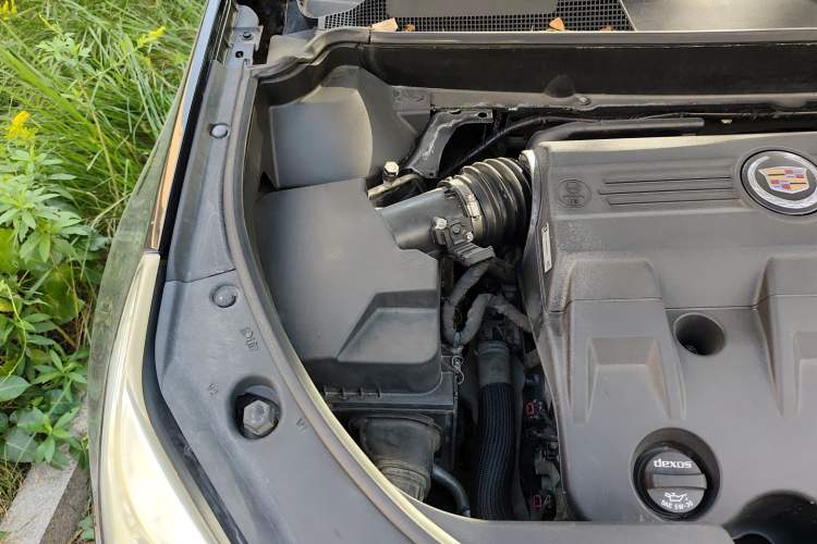 Used Cadillac SRX 2013 3.0L Leading Model Engine Bay Right