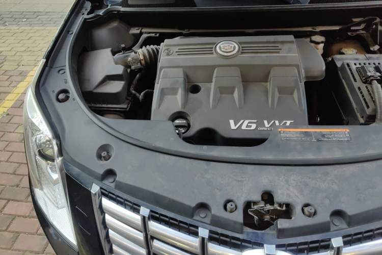 Used Cadillac SRX 2013 3.0L Leading Model Engine Bay Right