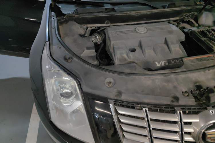Used Cadillac SRX 2013 3.0L Luxury Model Engine Bay Right