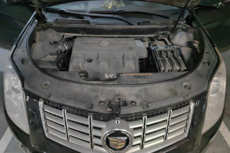 Used Cadillac SRX 2013 3.0L Luxury Model Engine Bay