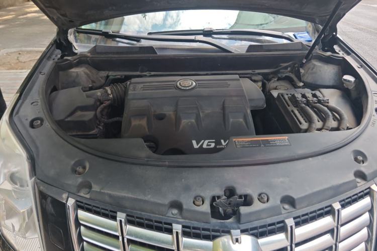 Used Cadillac SRX 2013 3.0L Luxury Model Engine Bay