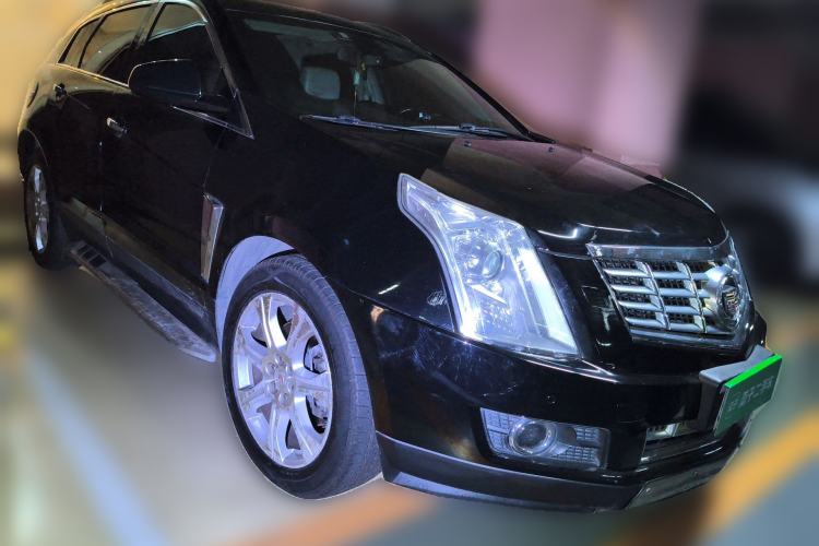 Used Cadillac SRX 2013 3.0L Leading Model Front Right 45 Deg