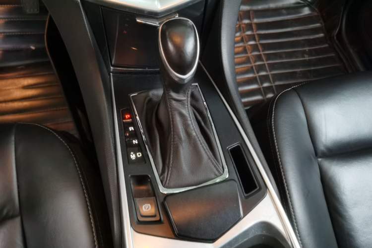 Used Cadillac SRX 2013 3.0L Comfort Model Gear Lever