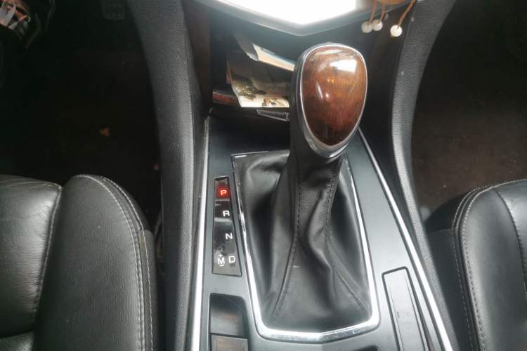 Used Cadillac SRX 2013 3.0L Elite Model Gear Lever
