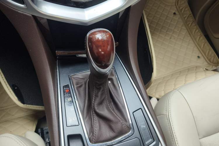 Used Cadillac SRX 2013 3.0L Leading Model Gear Lever