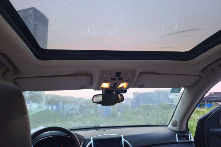 Used Cadillac SRX 2013 3.0L Elite Model Headliner