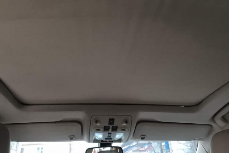 Used Cadillac SRX 2013 3.0L Elite Model Headliner