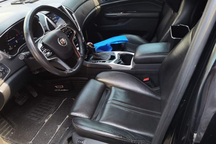 Used Cadillac SRX 2013 3.0L Luxury Model Left Front Seat