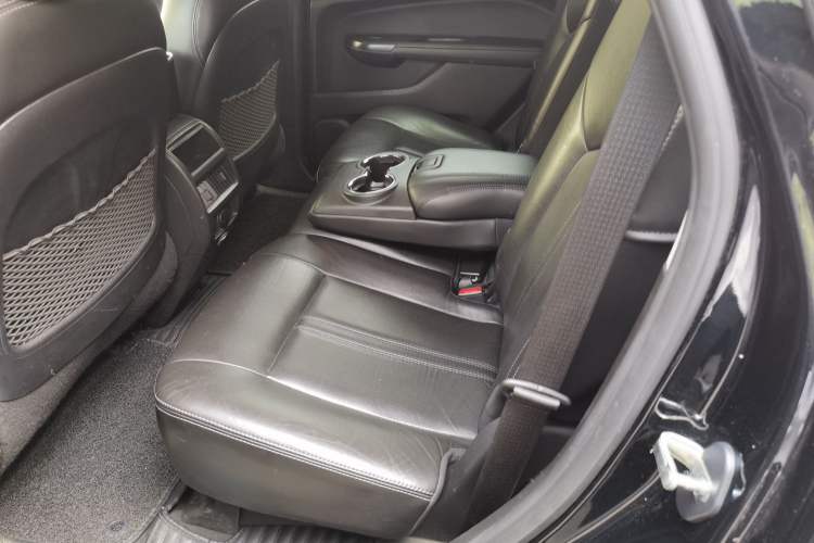 Used Cadillac SRX 2013 3.0L Luxury Model Left Rear Seat