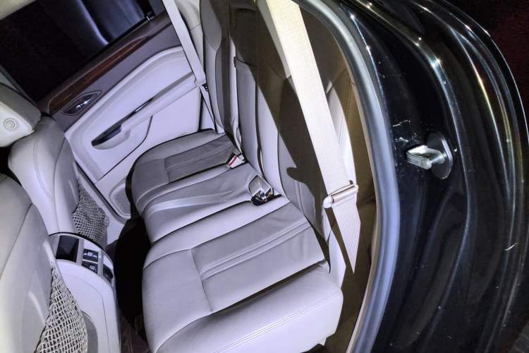 Used Cadillac SRX 2013 3.0L Leading Model Left Rear Seat