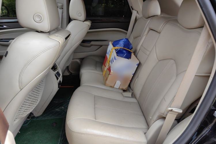 Used Cadillac SRX 2013 3.6L Flagship Model Left Rear Seat