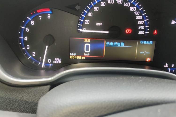 Used Cadillac SRX 2013 3.0L Elite Model Odometer Close Up