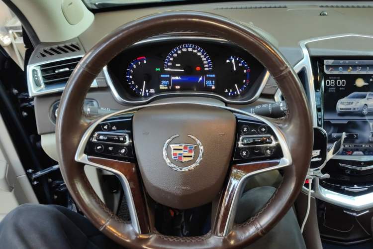Used Cadillac SRX 2013 3.0L Leading Model Steering Wheel