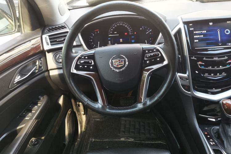 Used Cadillac SRX 2013 3.0L Luxury Model Steering Wheel