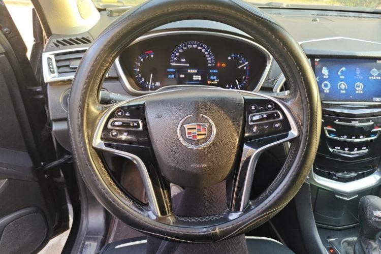 Used Cadillac SRX 2013 3.0L Comfort Model Steering Wheel