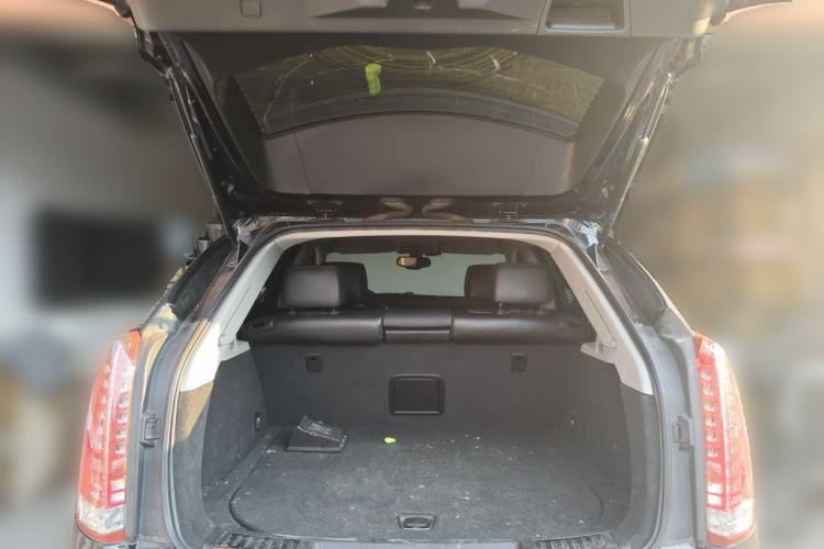 Used Cadillac SRX 2013 3.0L Comfort Model Trunk
