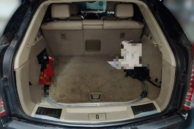 Used Cadillac SRX 2013 3.0L Elite Model Trunk