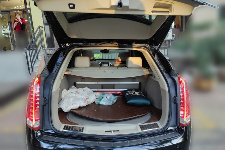 Used Cadillac SRX 2013 3.0L Leading Model Trunk